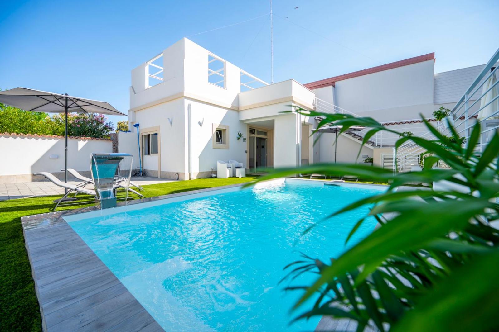 Profumi Di Sicilia - Fontane Bianche Apartment Bagian luar foto