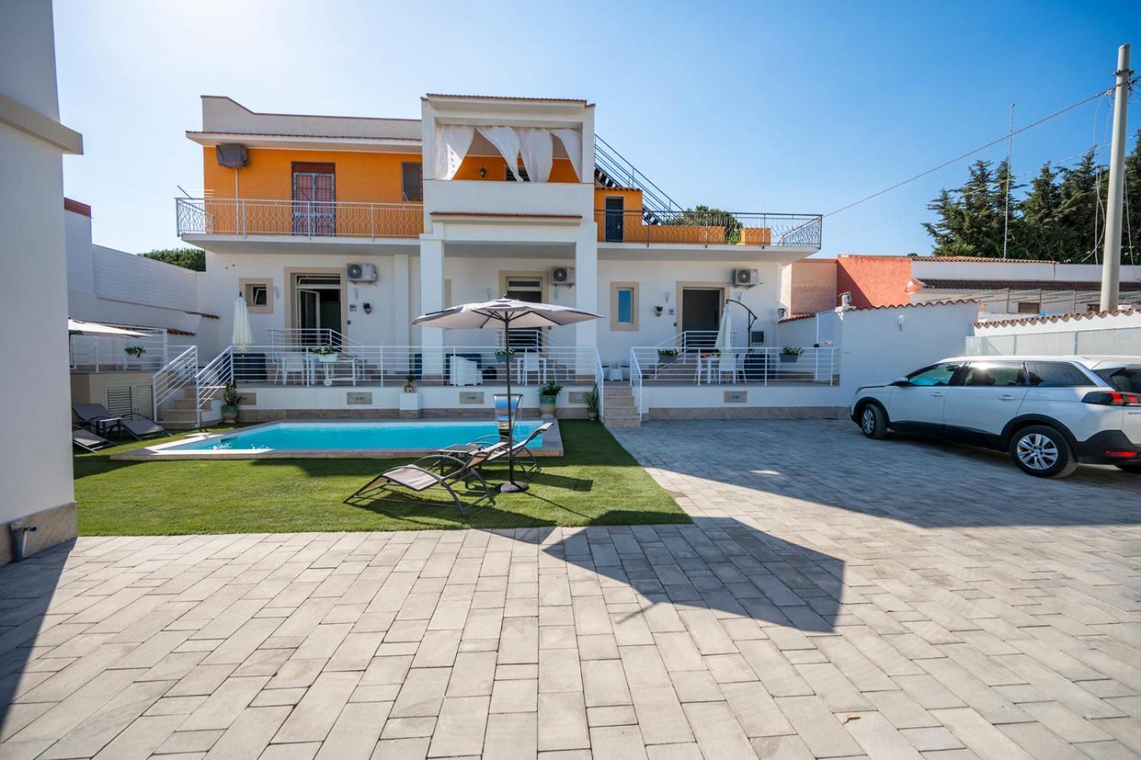 Profumi Di Sicilia - Fontane Bianche Apartment Bagian luar foto