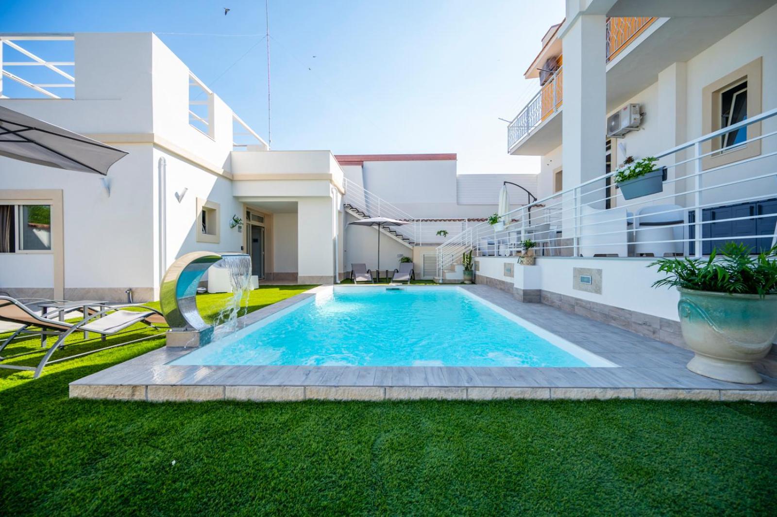 Profumi Di Sicilia - Fontane Bianche Apartment Bagian luar foto