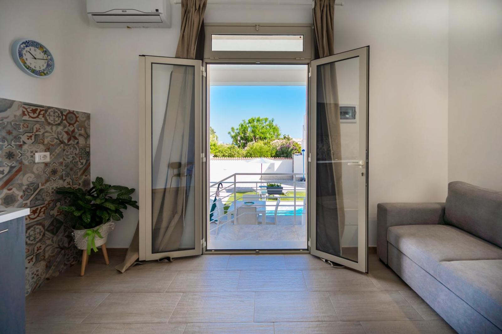 Profumi Di Sicilia - Fontane Bianche Apartment Bagian luar foto