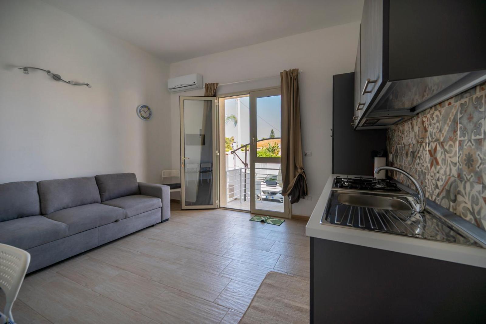 Profumi Di Sicilia - Fontane Bianche Apartment Bagian luar foto